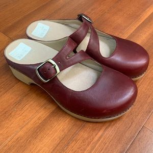 Dansko Britney Red Mules 37